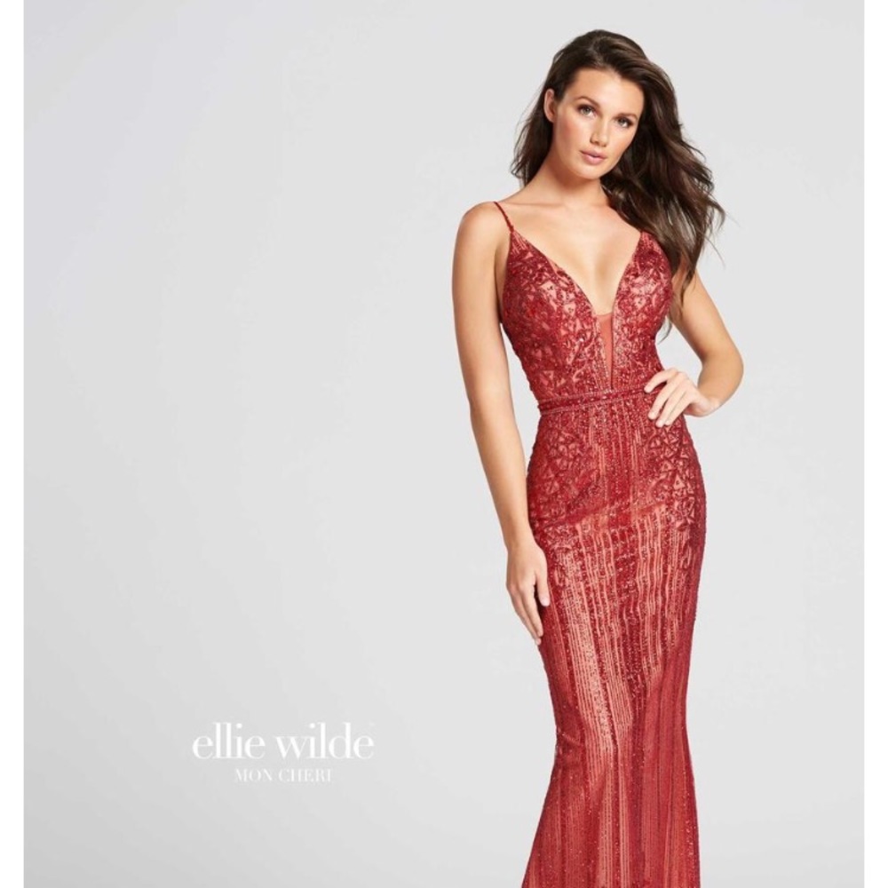 Ellie Wilde Prom Dress!